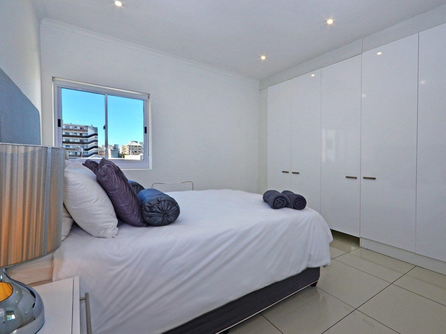To Let 2 Bedroom Property for Rent in Sea Point Western Cape